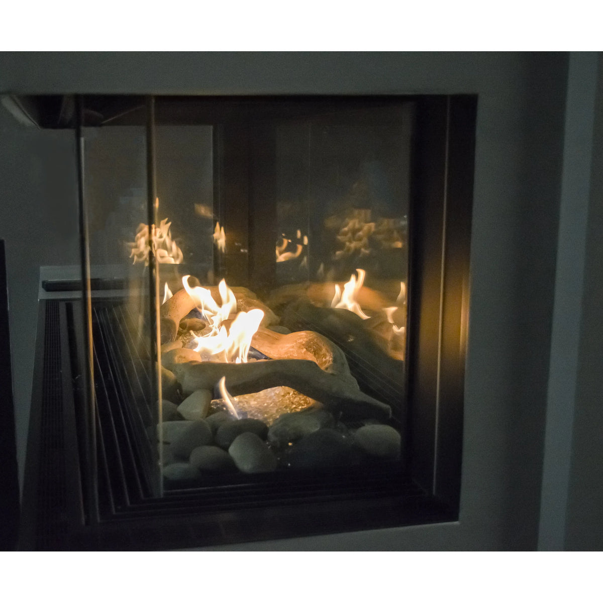 Sierra Flame LYON-48-NG fireplace – product view