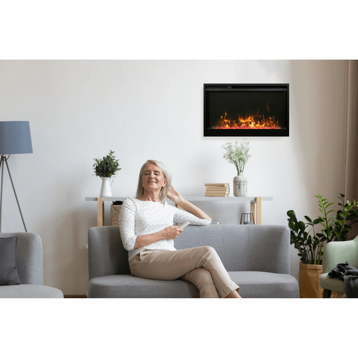 Amantii fireplace – TRD Xtra Slim with clear glass media